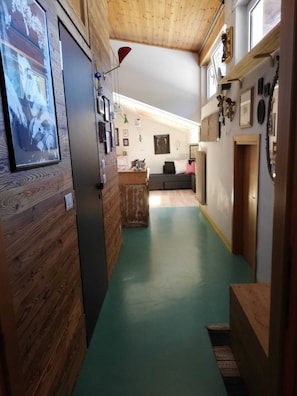 Interior - Utol House, unique rich in memories and works of art (Canazei)