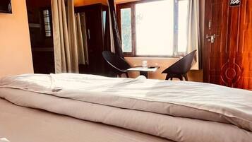 Luksusrom (With Kitchen And Balcony) | Strykejern/-brett og wi-fi (inkludert)