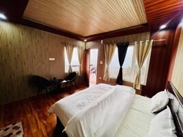 Habitación (Premium Luxury) | Tabla de planchar con plancha y wifi gratis