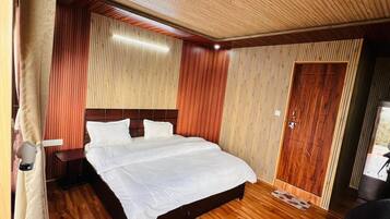 Habitación (Premium Luxury) | Tabla de planchar con plancha y wifi gratis