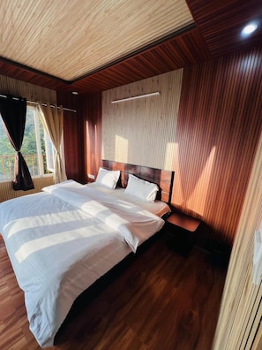 Premium Luxury Room