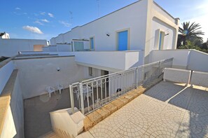 Apartment | Balcony - Apartment in Torre Suda, Racale (Racale)