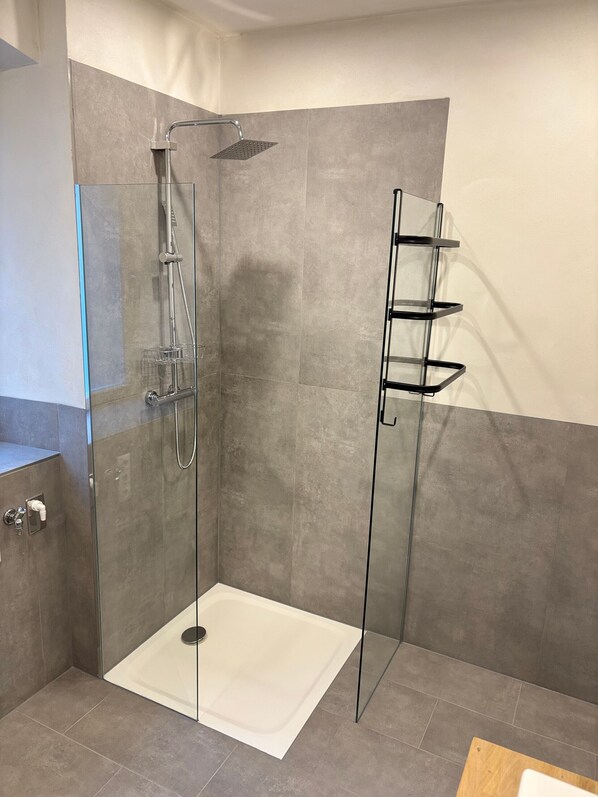 Unclassified image, 1 of 12, button - No.1 Apartment 'Bio Bausewein' with Private Terrace and Wi-Fi (Iphofen)