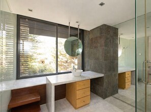 Bathroom - Troia by the Ocean (Setúbal)