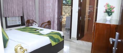 公寓, 城市景觀 | 客房內保險箱、遮光布/窗簾、隔音、熨斗/熨衣板