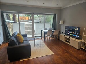 Billede uden beskrivelse, 3 af 9, knap