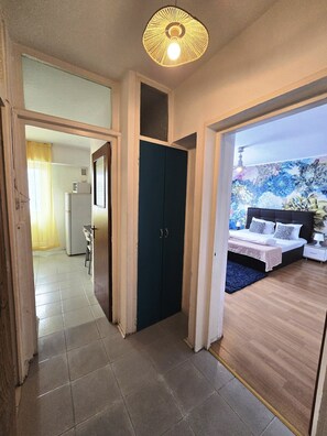 Studio, Balcony | Private kitchen | Coffee/tea maker, electric kettle, dining tables - Coposu Residence Apartments (Bucharest)