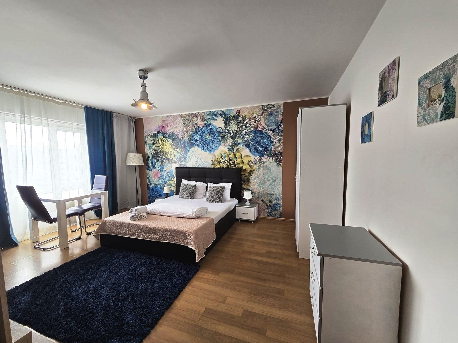 Studio, Balcony | Iron/ironing board, free WiFi