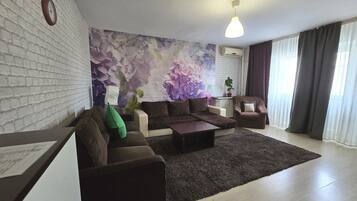 Basic Apartment, Balcony, City View | Iron/ironing board, free WiFi