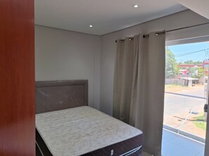 Imagen sin descripción, 5 de 7, botón