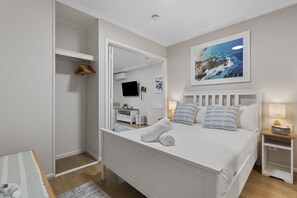 Apartment | 1 bedroom, bed sheets - Bright 1-bed Apartment in Fortitude Valley (Brisbane)