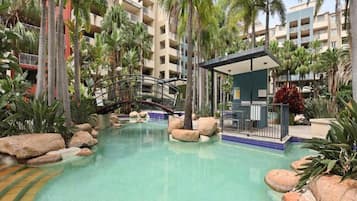 Apartment | Pool | Outdoor pool