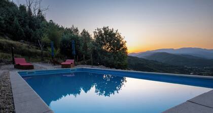 Luxury villa with private pool & mountain views in Central Portugal