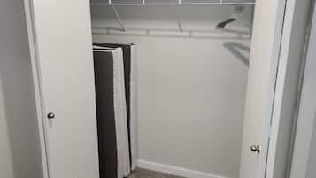 Apartment, 1 Bedroom | Interior