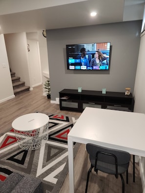 Apartment, 1 Bedroom | Living room | Books - A Modern & Homely 1 BR Suite (Winnipeg)