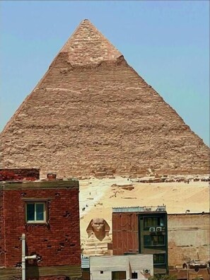 Unclassified image, 2 of 21, button - Ramses Pyramids INN (Giza)