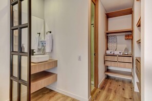 Apartment - w Amazing 2BR w Balcony in Chapinero Alto (Bogotá)