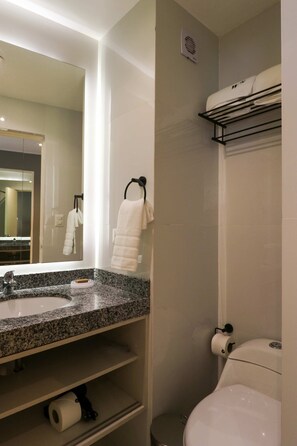 Apartment | 1 bedroom, Internet - w Deluxe 1BR Duplex in the Heart of Barranco (Lima)