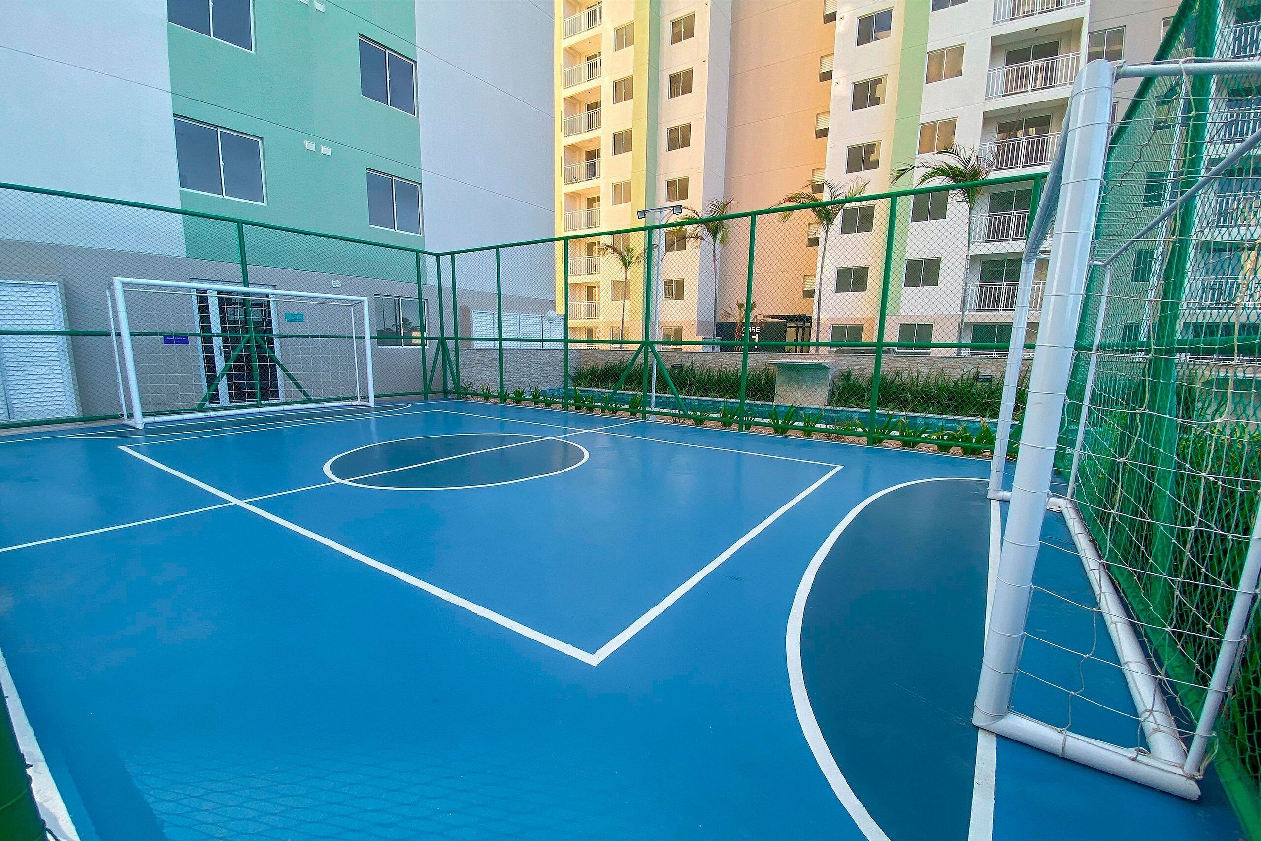 Apartamento básico | Campo esportivo