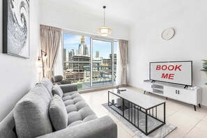 House - Stayshort - Stunning 1 Bed in Business Bay That Sleeps 2 With Burj Views (Dubai)
