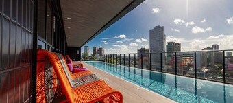 Tolive One #111 - Studio Garden por Carpediem