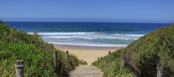 Relaxed Beachside Living for the Whole Family at Kimara