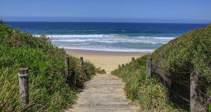 Relaxed Beachside Living for the Whole Family at Kimara