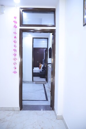 Exterior - Fortune Home Service Apartment 1Bhk,L-36B, Saket (New Delhi)