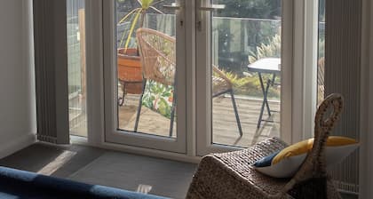 Spacious Cottage and Barn in Lovely Georgeham. Close to stunning beaches!