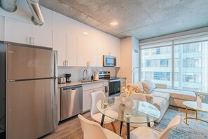 Single Room, Non Smoking, City View | Ruang tamu