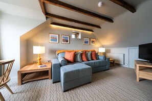 Deluxe Suite, Sea View | Living area - The Shoregate (Crail)