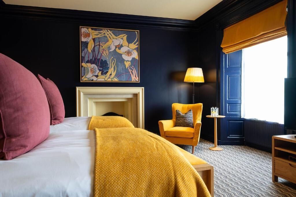 غرفة سوبيريور مزدوجة - بمنظر للبحر | خزنة داخل الغرفة ومكواة/لوح كي وواي فاي مجانًا