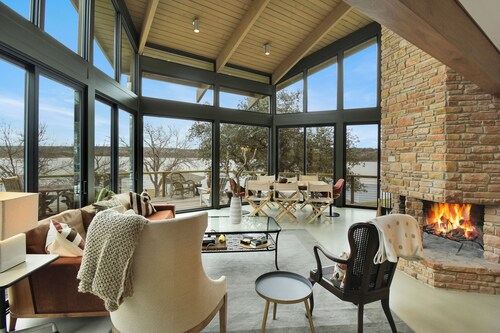 Rockwood Retreat at Inks Lake