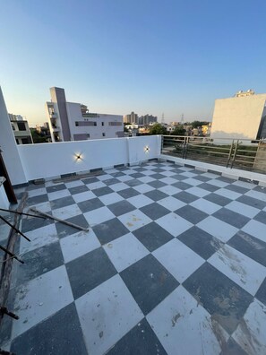 Nicht klassifiziertes Bild, 2 von 15, Schaltfläche