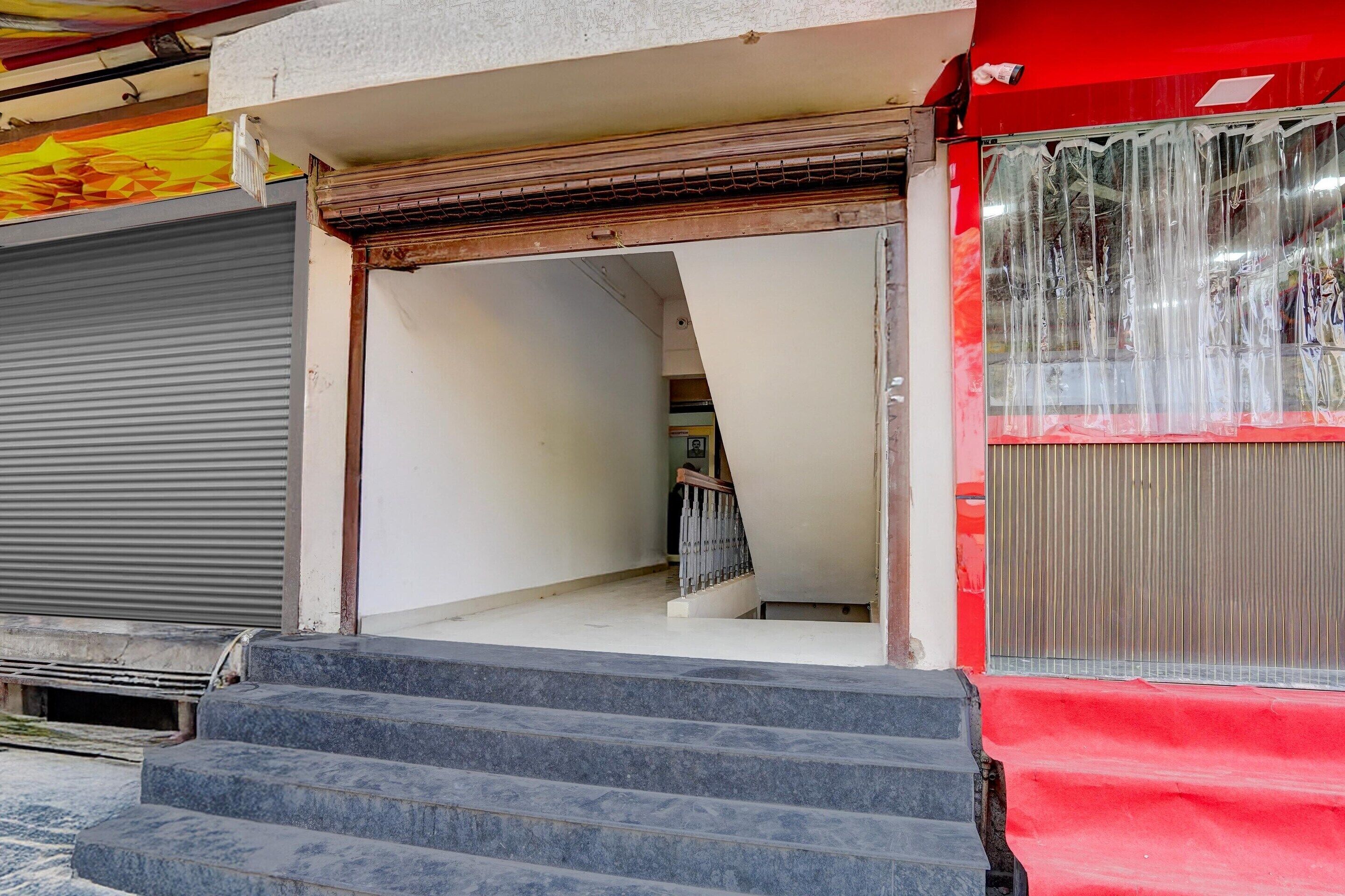 獨棟房屋 | 接待櫃台