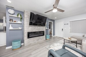 House, 3 Bedrooms | Living area - Sunny Urban Escape 3 Bedroom Home (Sarasota)