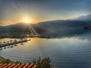 Unclassified image, 4 of 39, button - TROKADERO BOUTIQUE HOTEL (ITEA DELPHI)