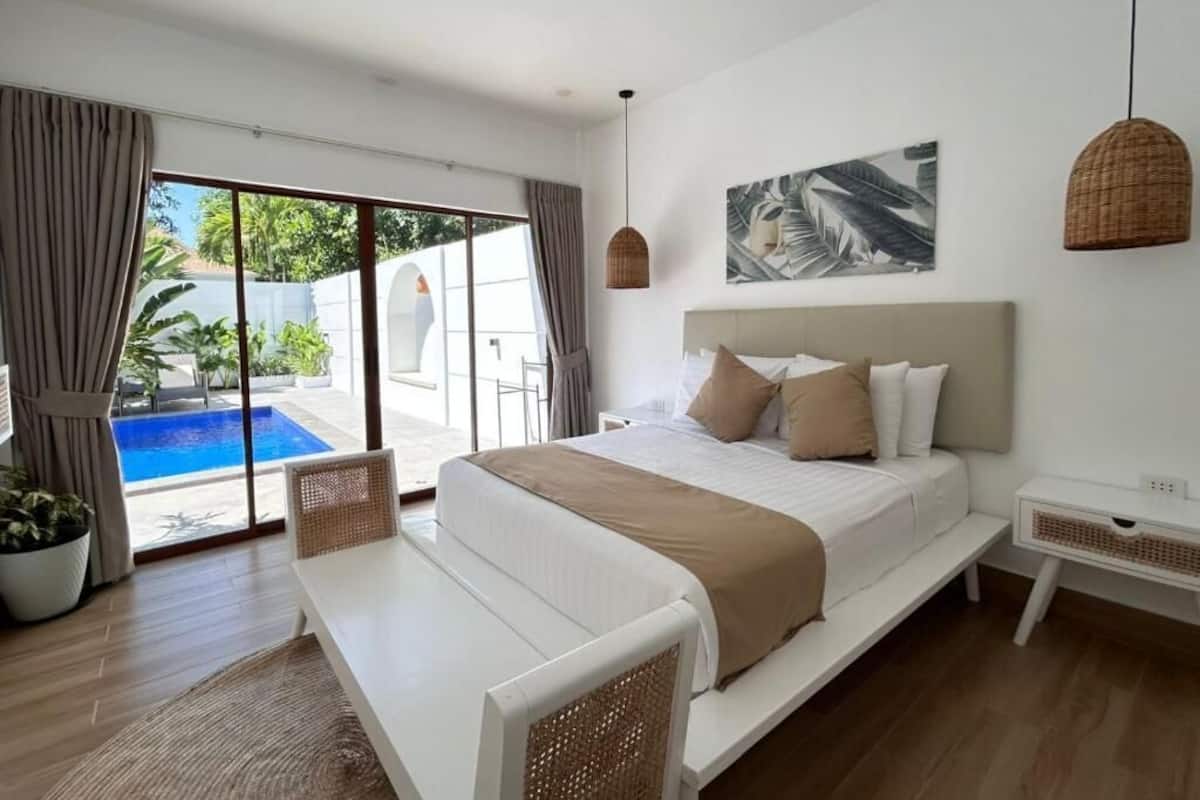 Villa, 3 Bedrooms, Pool View