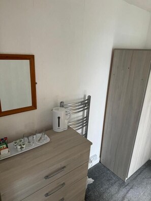 Interior - Cottage Court Hotel (Tenby)