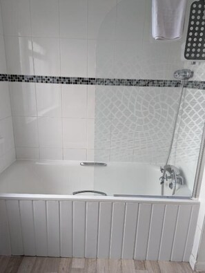 Kamar mandi