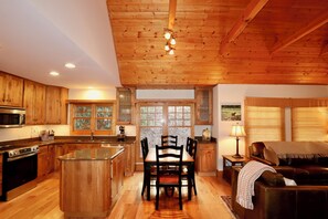 Interior - Woodland Cottage in Trillium Village (Cashiers)