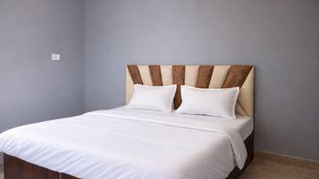 Deluxe Apartment, Balcony, City View