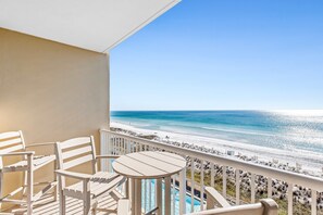 Property grounds - Home on Okaloosa Island, Near the Beach, with Covered Parking (Fort Walton Beach)