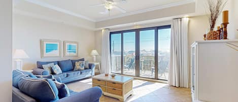 Fernseher, DVD-Player, Arbeitsbereiche