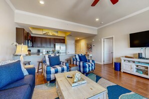 TV - Alerio B403-SteNitas Place (Miramar Beach)