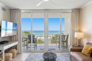 TV - Snowbird-friendly oceanfront condo with pool & amazing balcony views (Fort Walton Beach)
