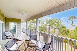 Terrace/patio - Discount Summer, Bay-view, dog-friendly, outdoor pool, elevator, decks, dock access & W/D (St. George Island)