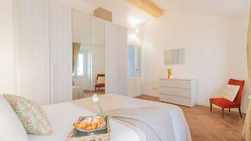 Apartment (2 Bedrooms)