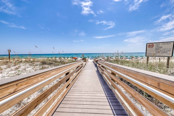 Beach - Beautiful beachfront home with shared pool and beach access (Fort Walton Beach)