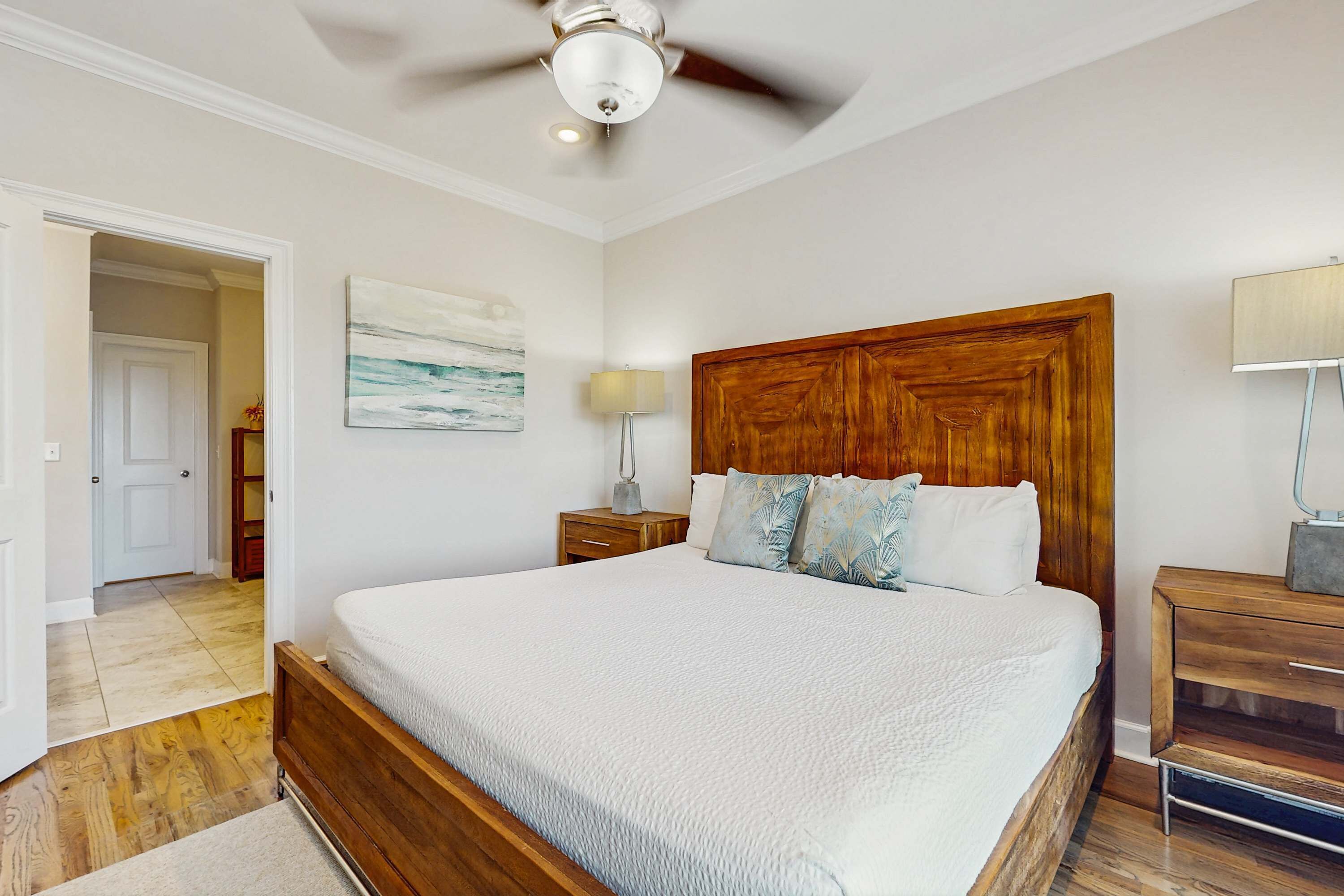 Cuna de viaje, wifi, ropa de cama